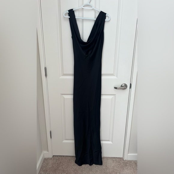 NWT MICHAEL COSTELLO X REVOLVE DANI GOWN IN BLACK Michael Costello - Picture 4 of 10
